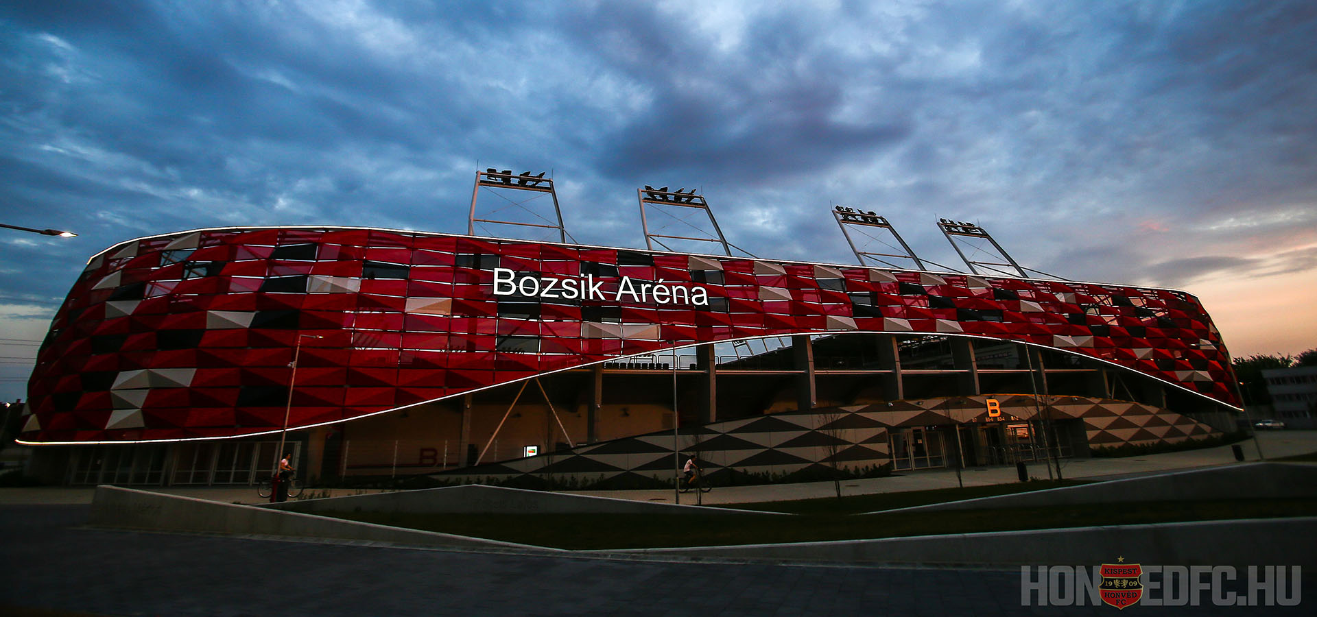 Bozsik Aréna
